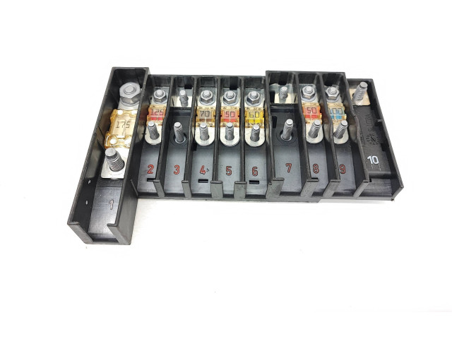 Блок предохранителей 7H6970187FD   Volkswagen Transporter - Caravelle T5      