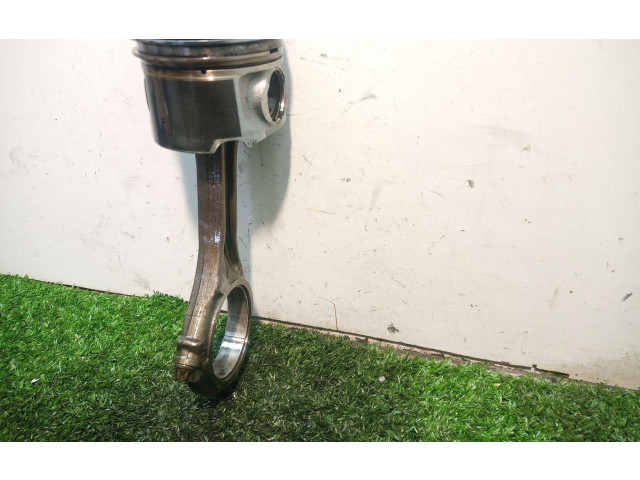 Píst 26101416, 26101416 Volkswagen Touareg II CVV