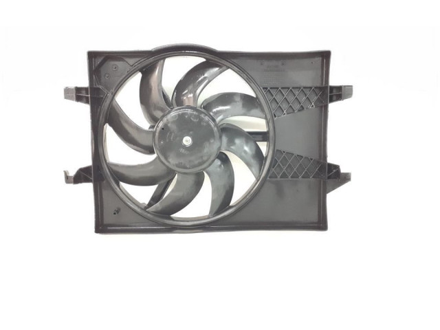 Вентилятор радиатора     8240451, 8240451    Ford Fusion 