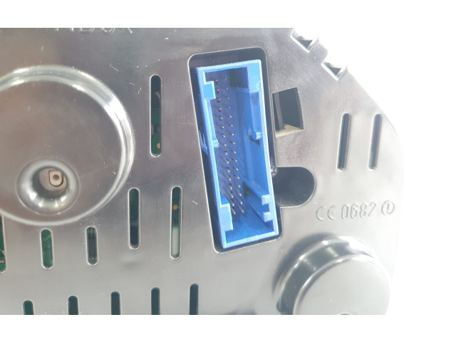 Přístrojová deska Volkswagen Transporter - Caravelle T5 2007 7H0920861E