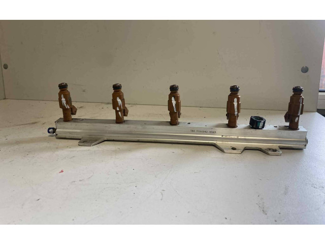 Топливная рампа 9186942, 9186340 Volvo S80