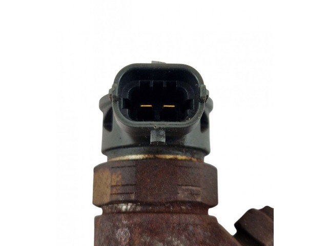 Vstřikovač 0445110584, 338002F610 KIA Sorento