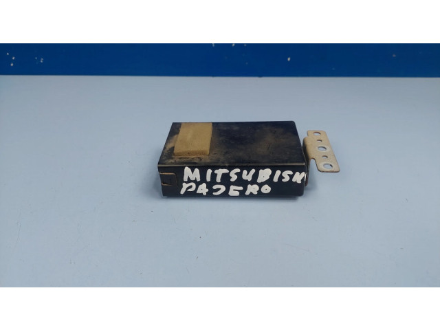 Блок управления климат-контролем MR460756, 2773000780 Mitsubishi Pajero