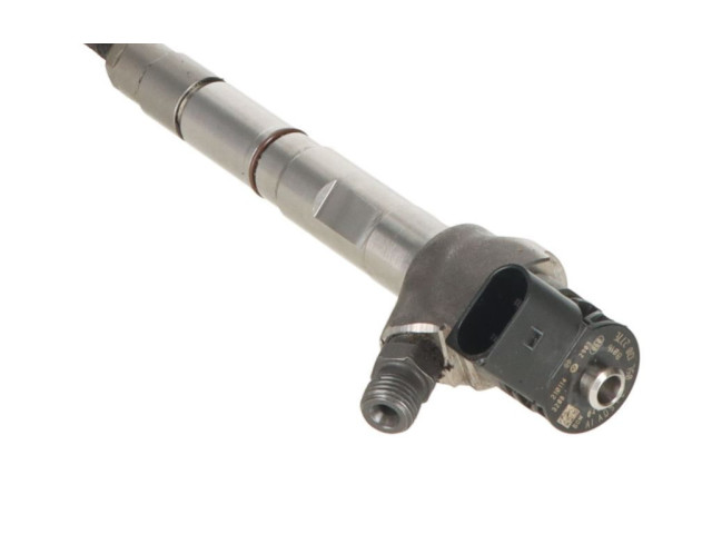 Форсунка 05L130277E    Volkswagen Caddy   