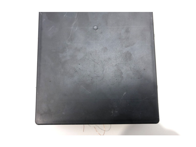 Блок предохранителей Nissan Sentra B16