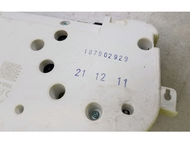 Панель приборов 36002715, S0-2473U   Volvo V50       