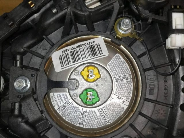 Подушка безопасности водителя 735410446   Fiat Grande Punto