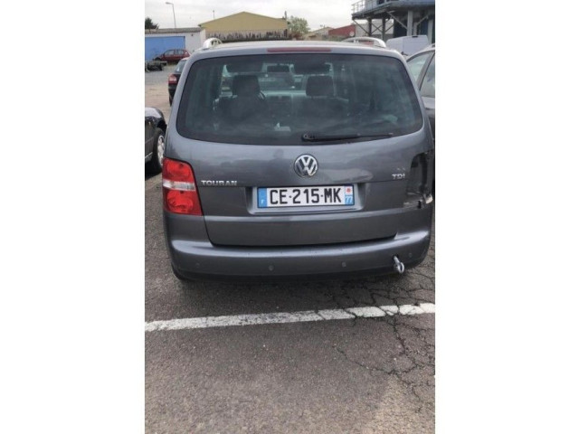 Руль Volkswagen Touran I  2003 - 2010 года       
