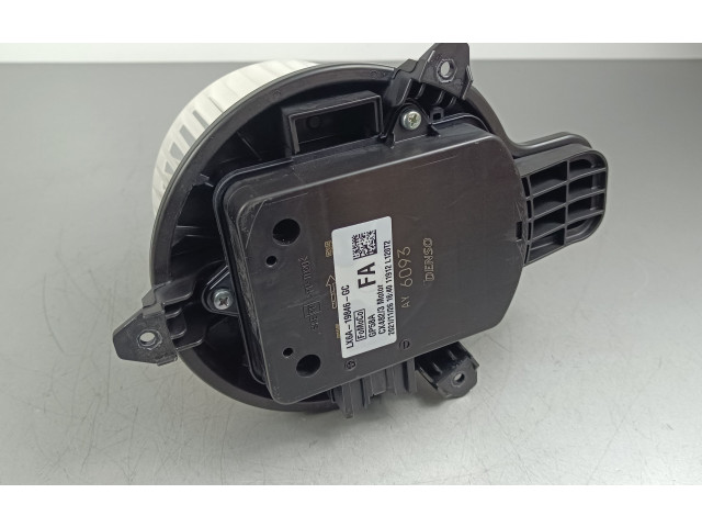 Вентилятор печки    LX6A19846GC   Lincoln Corsair