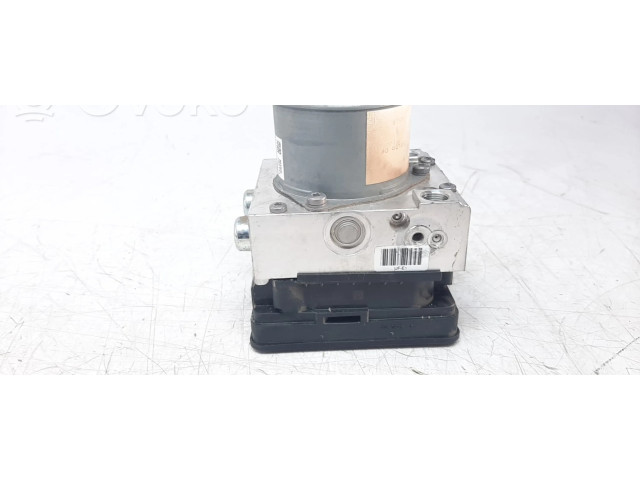 Блок АБС 52129063, 6000629607 Jeep Renegade 2014- года