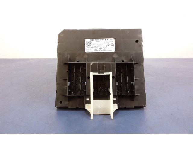 Блок комфорта 5Q0937086BJ, 5Q0937086BJ Skoda Octavia Mk3 (5E)