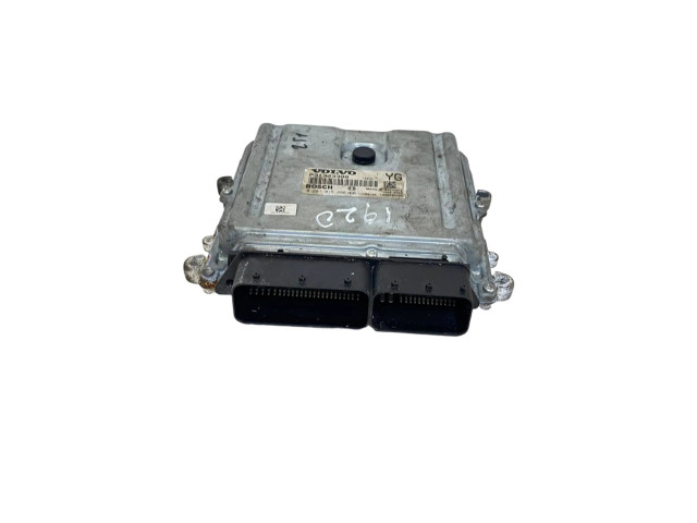 Блок управления двигателя P31303388 Volvo C30