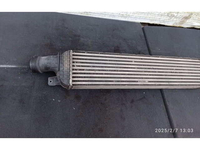 Интеркулер  8U0145803B   Audi Q3 8U 