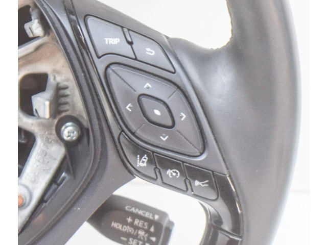 Руль Toyota C-HR I 2016 - 2023 года 627554600