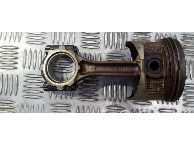 Píst 219M, 4A Toyota Carina A60 pro benzínový motor 1.6