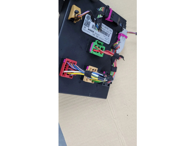 Блок комфорта 8K0907063B   Audi Q5 SQ5   