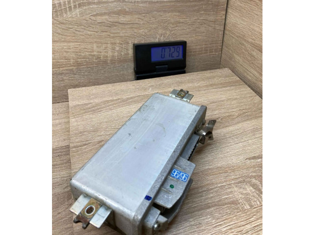 Блок управления АБС MB381894 Mitsubishi Galant