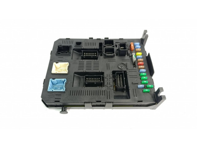 Блок предохранителей 9660105980 Citroen C4 I