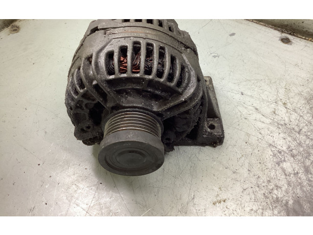 Генератор 8676496, 0124525029   Volvo V70      