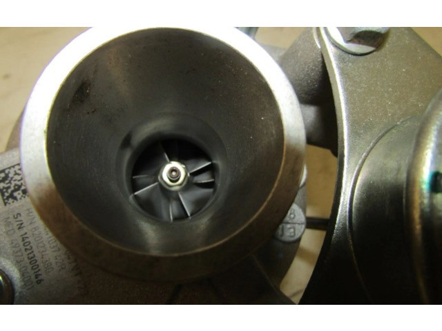 Turbodmychadlo Турбина 144103742R Renault Captur H4B-A400