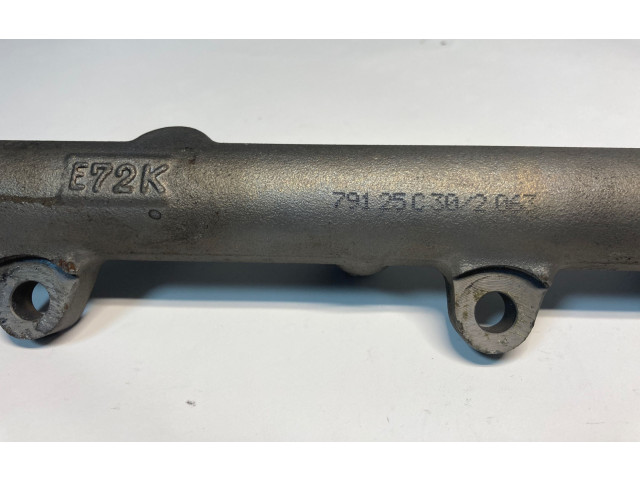 Топливная рампа 0445216023, 000429L5 BMW 5 E60 E61