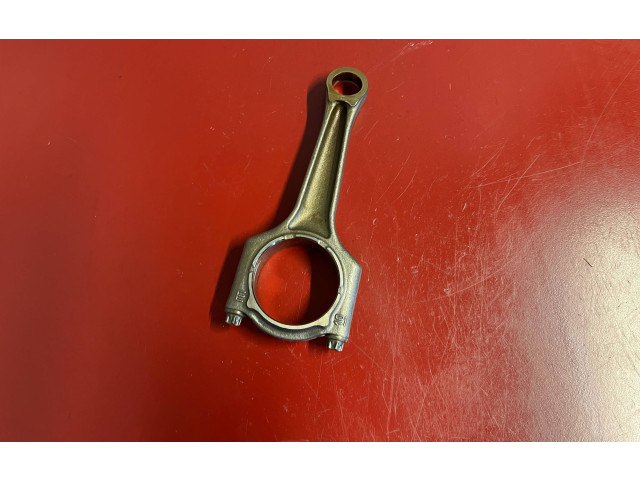 Шатун 8654480 BMW X1 F48 F49