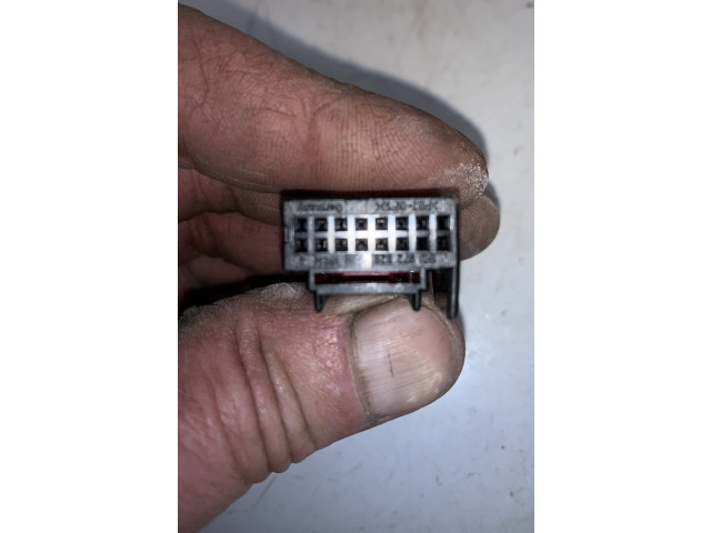 Зеркало электрическое Volkswagen Golf Plus 2005 - 2013 года