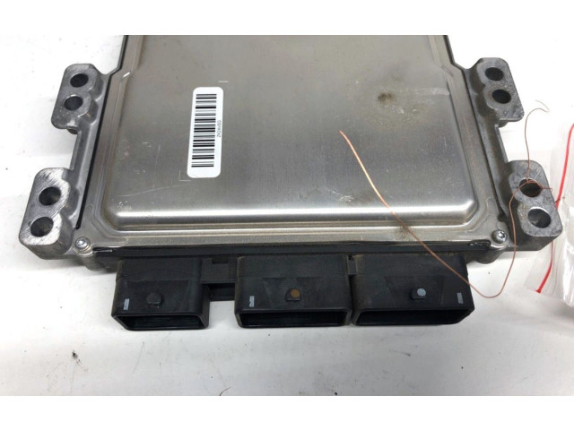 Блок управления двигателем Блок управления 237100703R Dacia Duster II