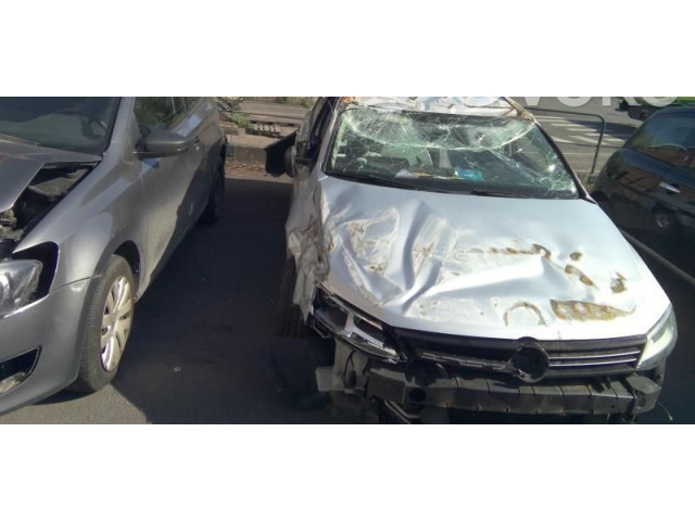 Панель приборов NT Volkswagen Jetta VI