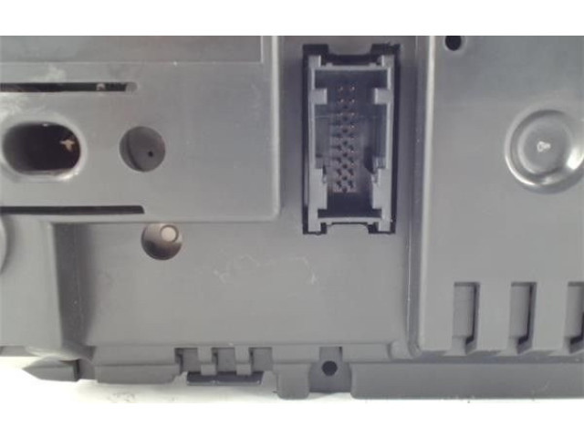 Přístrojová deska  BMW 1 E81 E87 2007 104277503  