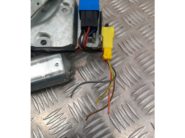 Моторчик заднего дворника 00006405F4    Citroen Xantia