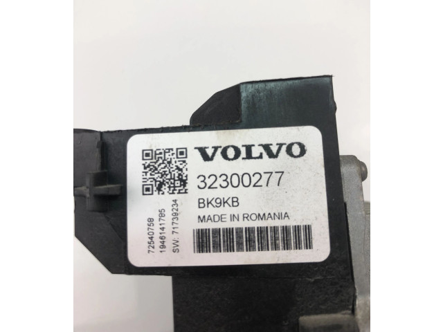 Блок управления 32300277   Volvo XC90