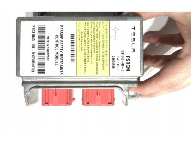 Řídící jednotka    Tesla Model S 2008