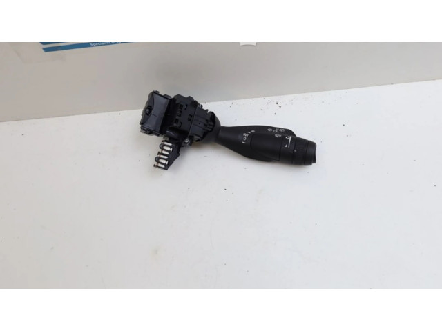 Переключатель дворников 31674103, 31674103   Volvo V60