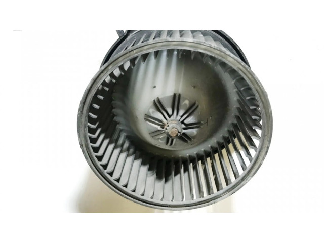Вентилятор печки 0130111191, 0160700260 Mitsubishi Carisma