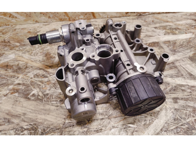 Čerpadlo oleje 94610701323 Porsche Panamera (970)