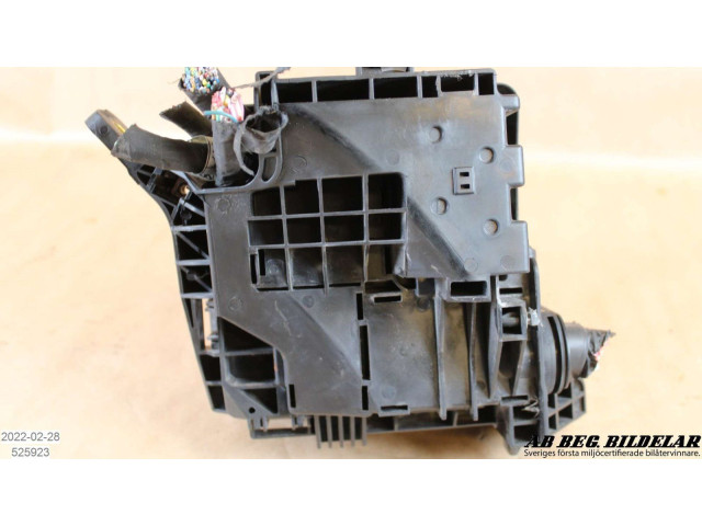 Блок предохранителей 91950-1H030   KIA Ceed    