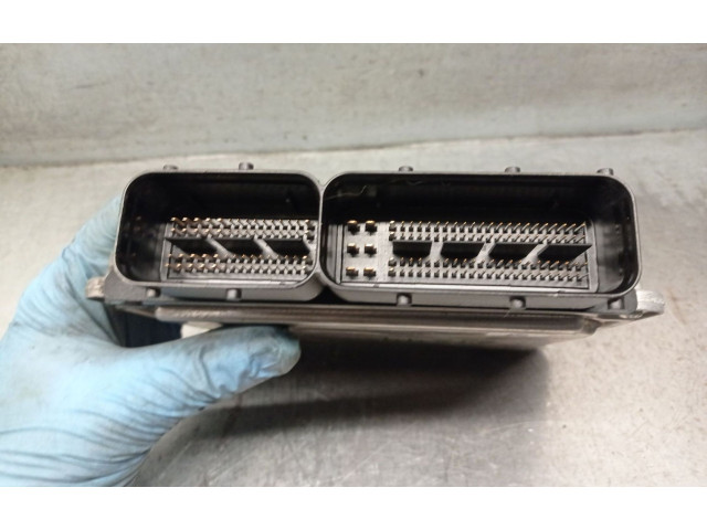 Блок управления двигателя 05E907309H, 0261S21433BOSCH Skoda Octavia Mk4