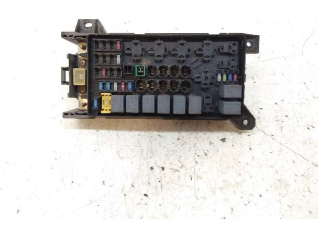 Блок предохранителей 911603E070   KIA Sorento    