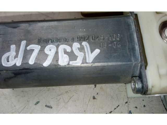 Vstřikovací lišta    Toyota Corolla E120 E130     