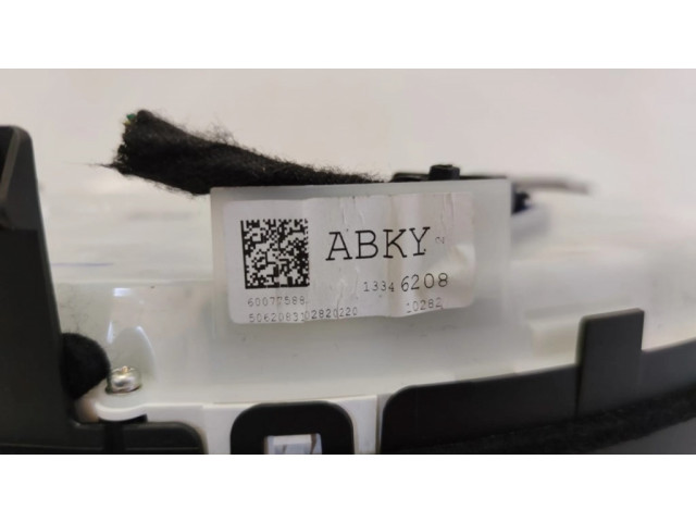 Přístrojová deska Opel Meriva B 2011 769166750U, 13346208