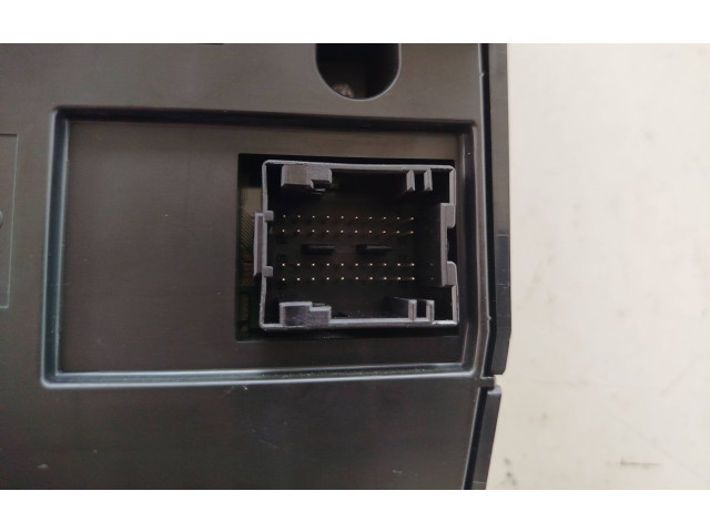 Блок управления климат-контролем ST4847   Fiat Punto Evo