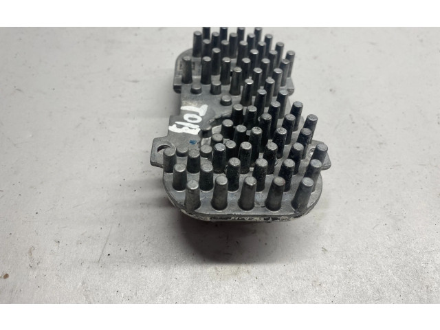 Блок фонаря / (блок «хenon»)