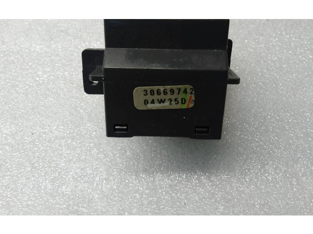 Ручка стеклоочистителей 30669742, 04W25D Volvo XC90