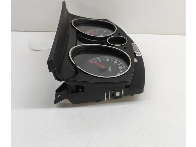 Přístrojová deska Opel Zafira C 2011 13308999