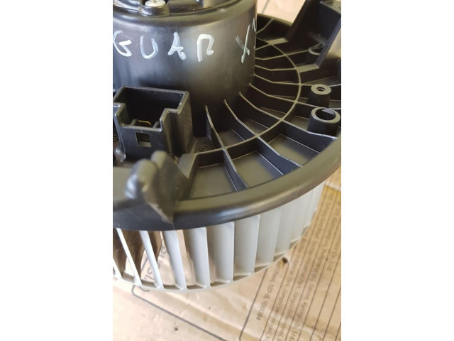 Вентилятор печки    AV272700-5381   Jaguar XJ X351