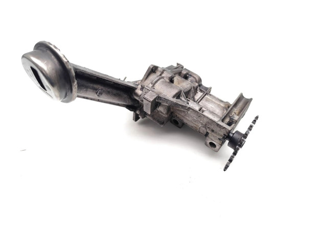 Масляный насос K9K766 8200307174 Renault Clio III