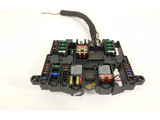 Pojistková skříňka Řídící jednotka BSM A1779061302 Mercedes-enz B W247 2019