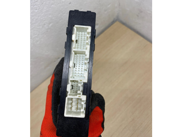 Блок комфорта BBM2675DZG, 2035EB   Mazda 3 II   