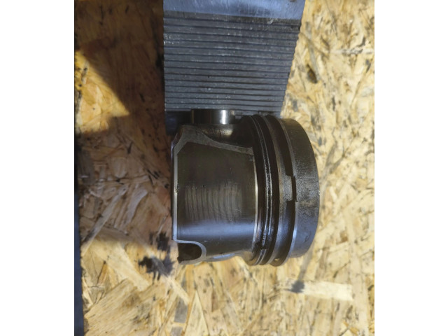 Píst 82L97A12 Audi A6 S6 C7 4G Crt